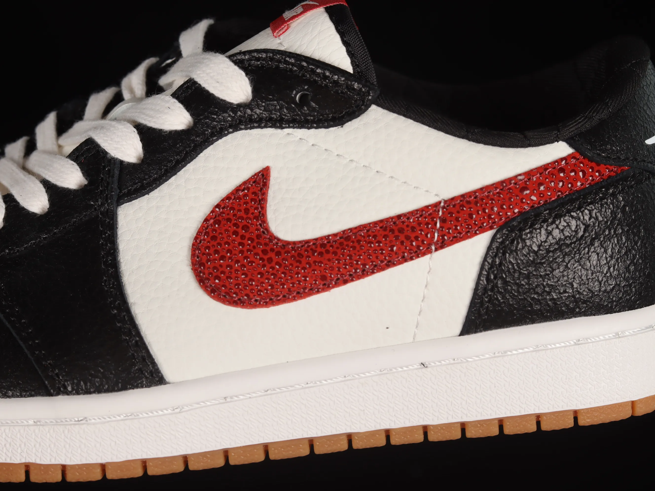 All categories Air Jordan Jordan series basketball shoes Air Jordan 1 Low Z version Air Jordan 1 Low AJ1 Joe 1 black and white red burst pattern low-top cultural basketball shoes DZ0798-108